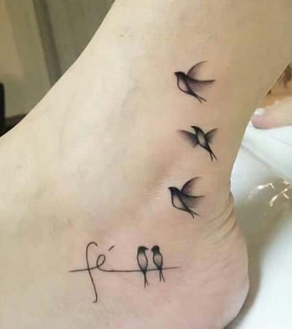 bird foot tattoos