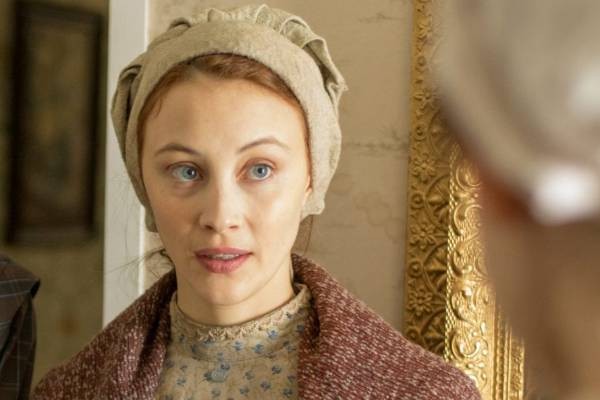 Sarah Gadon in Alias Grace