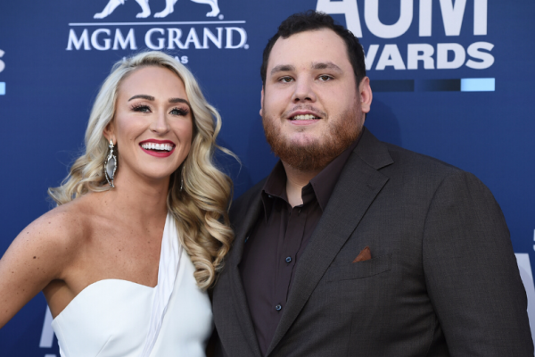 luke combs' wife