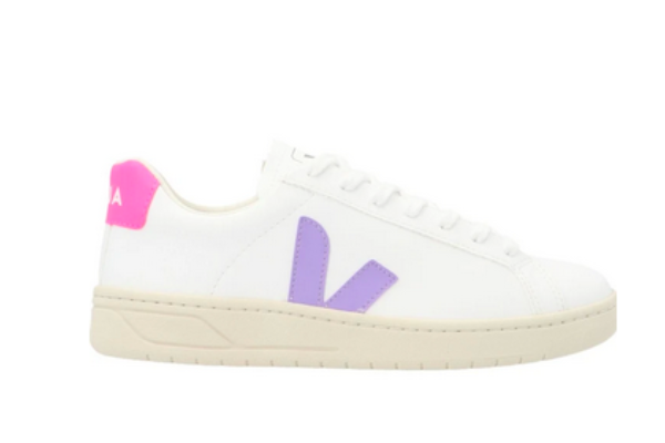  Low-Top Veja Sneakers