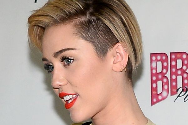 Miley Cyrus rocks an undrcut hairstyle.