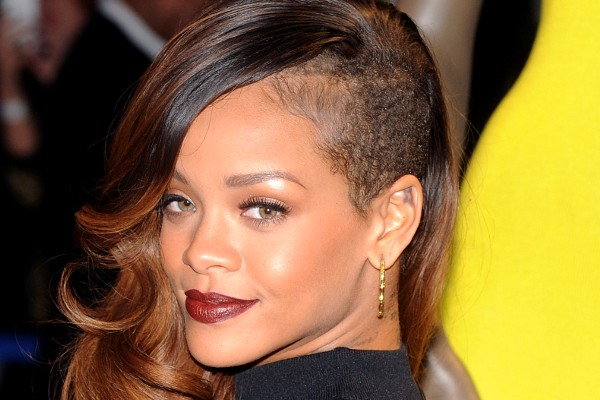 Rihanna rocks an undercut.