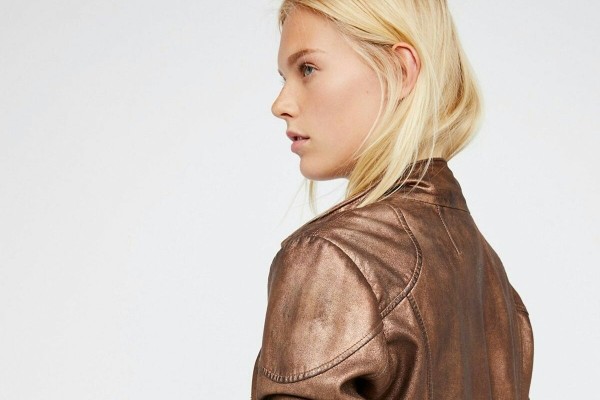 How to rock a bronze jacket.