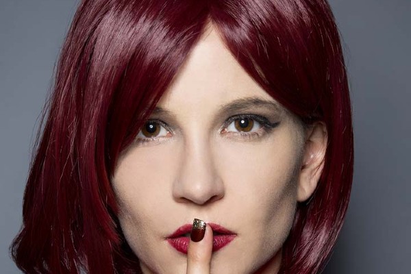 What does burgundy hair speak of your personality?