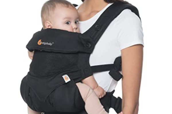 Ergobaby 360 Baby Carrier is one of the most parent-friendly baby carrier for all parents.