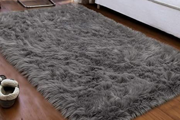 Plush synthetic animal wool rugs that are animal friendly