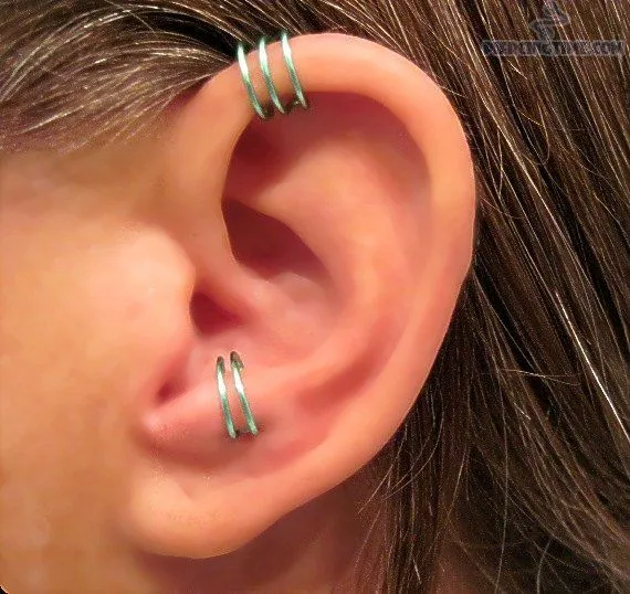 Double Anti-Tragus Piercing